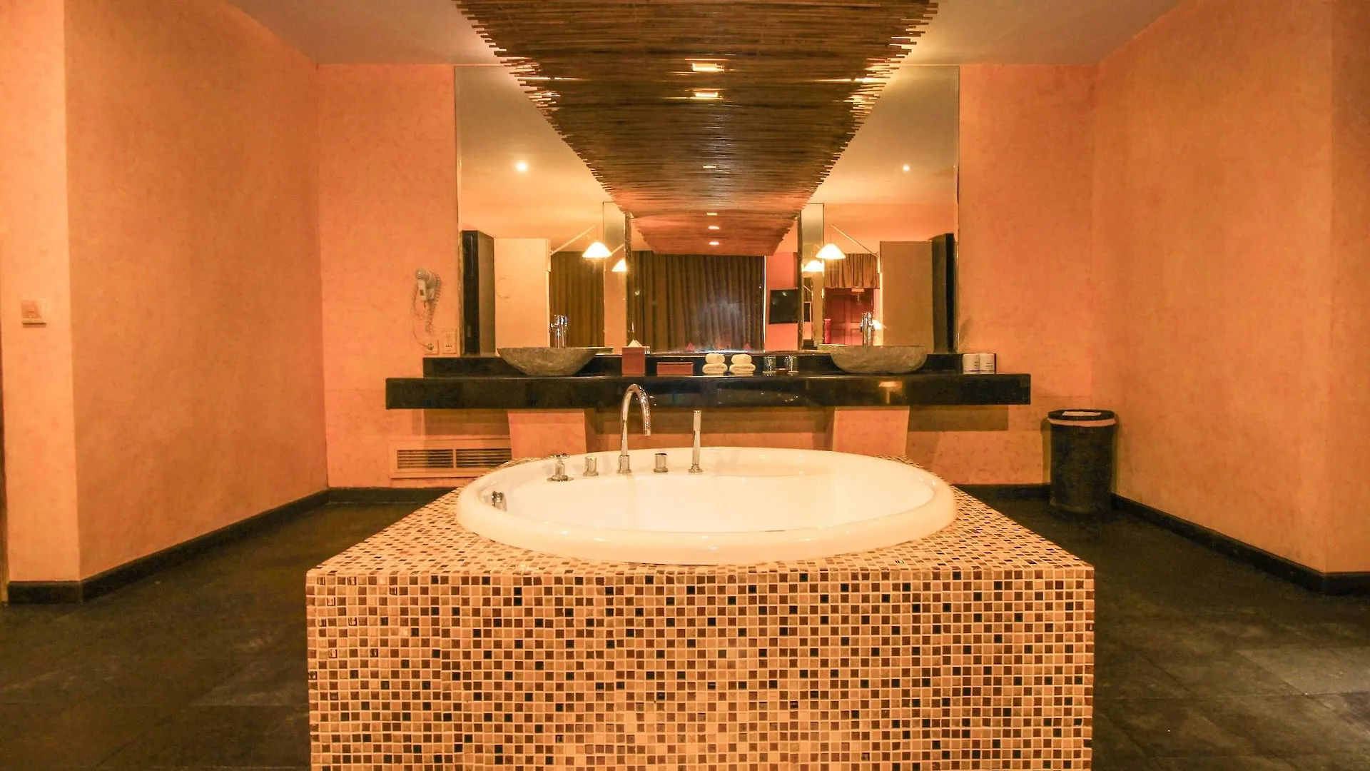 Kupu Kupu Jimbaran Beach Club & Spa By Loccitane 4*,