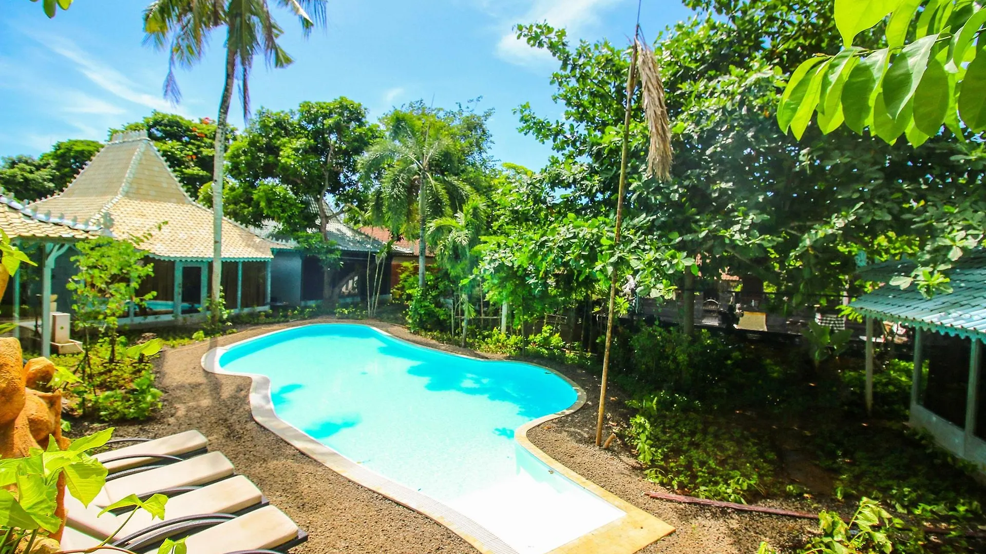 Kupu Kupu Jimbaran Beach Club & Spa By Loccitane