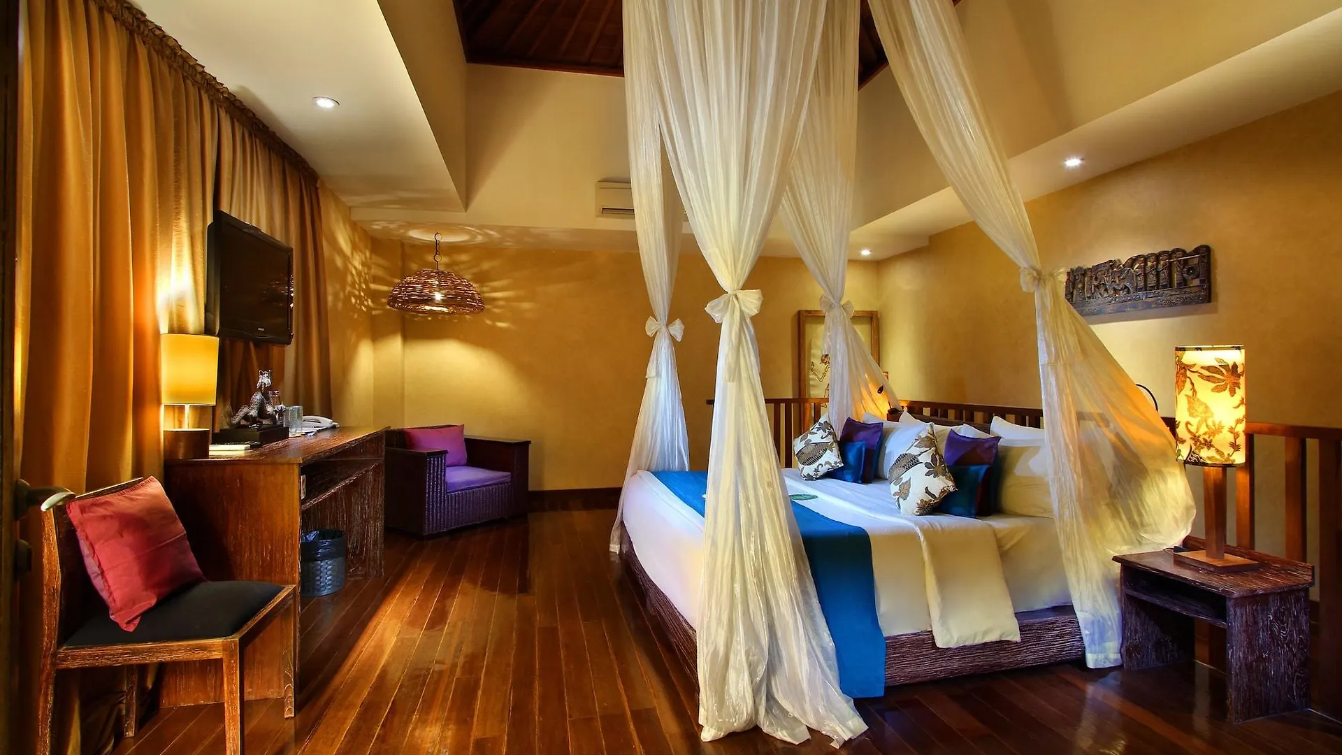 **** Hotel Kupu Kupu Jimbaran Beach Club & Spa By Loccitane Indonesia