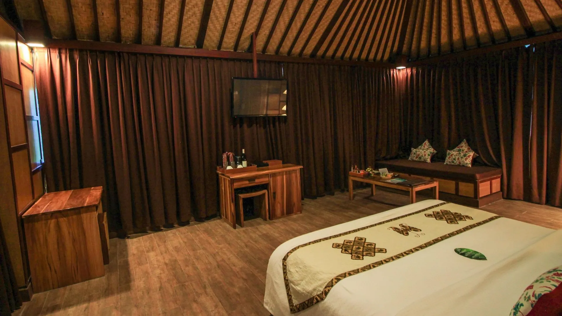 Hotel Kupu Kupu Jimbaran Beach Club & Spa By Loccitane