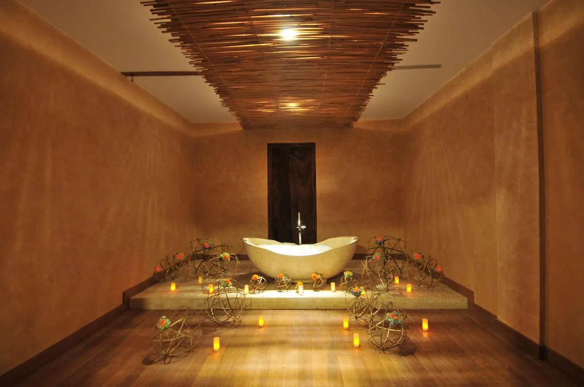 Hotel Kupu Kupu Jimbaran Beach Club & Spa By Loccitane
