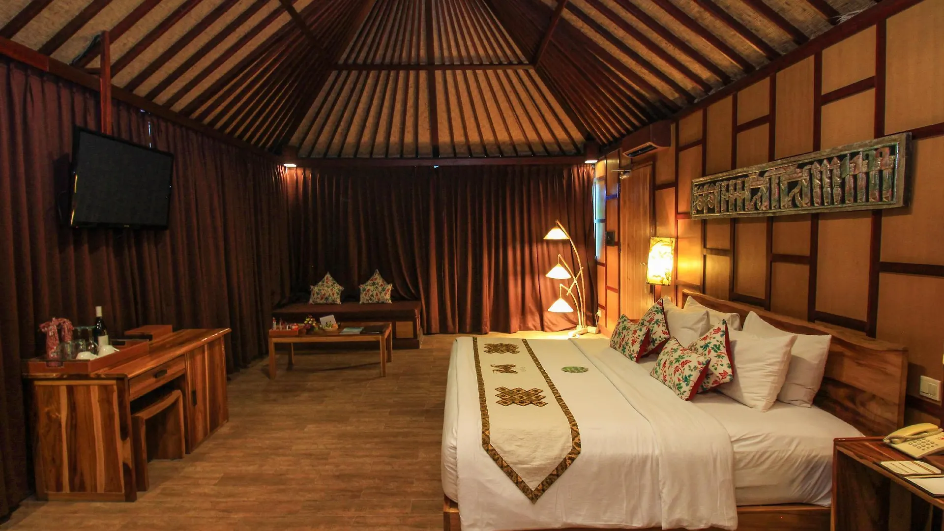 Kupu Kupu Jimbaran Beach Club & Spa By Loccitane 4*, Jimbaran (Bali)
